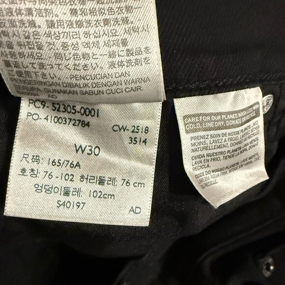 Levi’s Women’s Sz 30 Wedgie Skinny Jeans Black Distressed - Picture 4 of 7